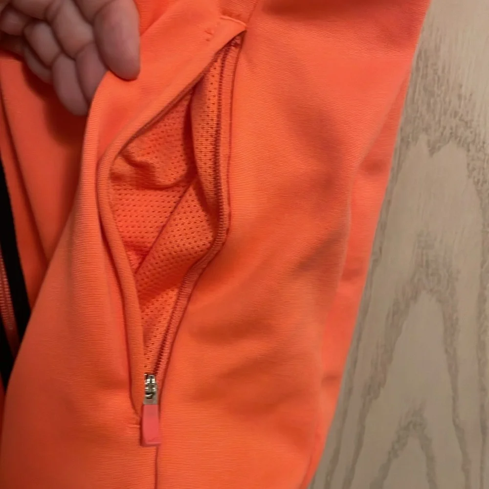 Nike Therma Fit Victory Orange Full Zip Medium Men’s Golf Vest with Black